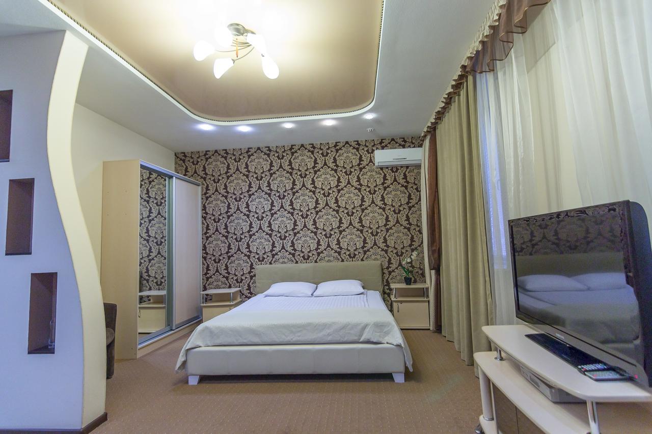 Siesta Hotel Jarkov Exterior foto